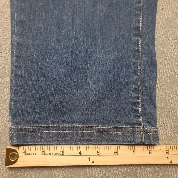 Levis Jeans Womens 14 (Fits 34x20) Capri Stretch Blue Denim Casual Comfort - Picture 8 of 9